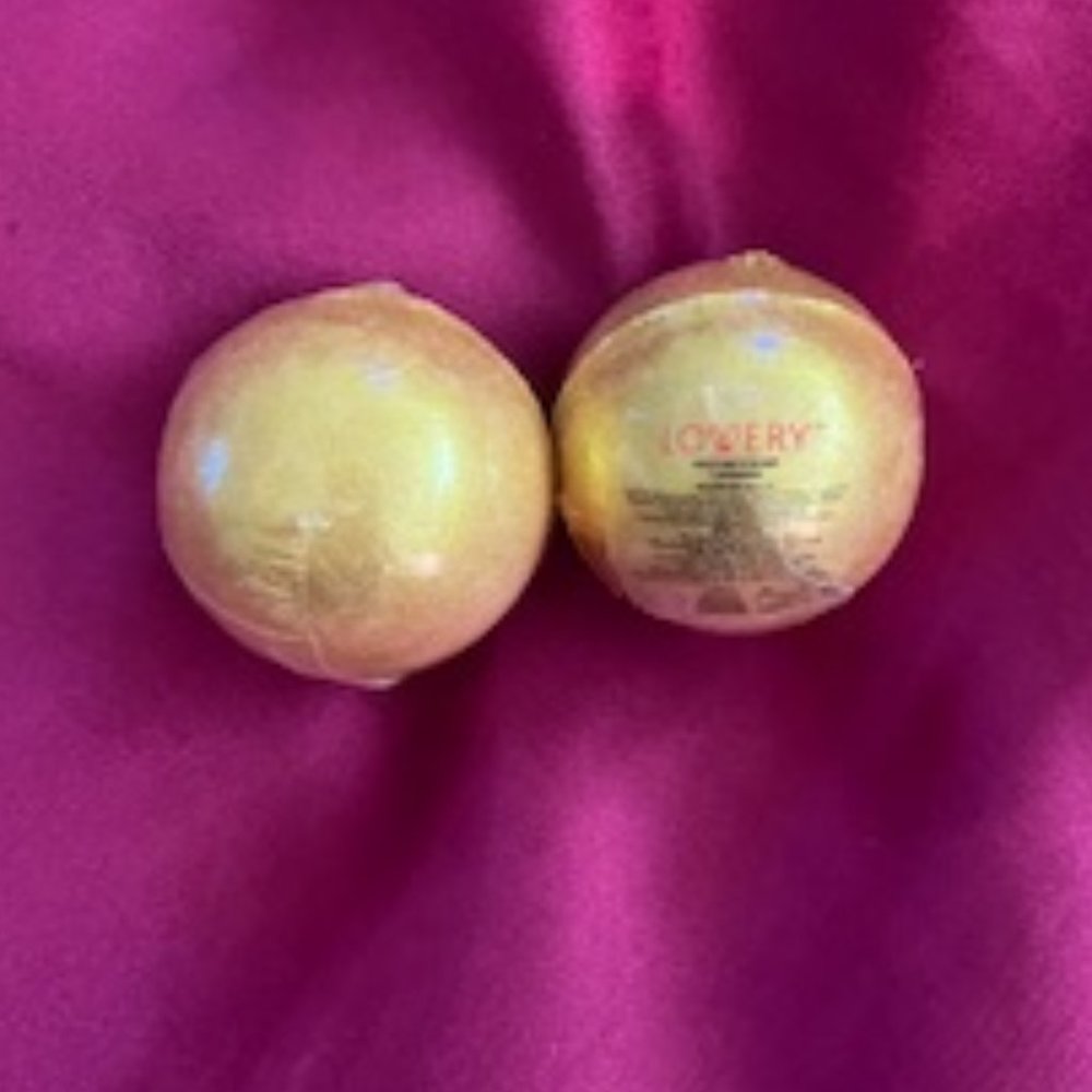 Lovery Gold Bath Bomb Lavender 40 gm Lot of 2